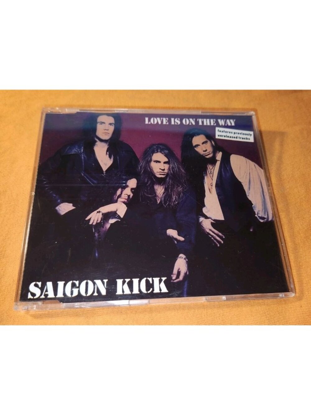 SAIGON KICK cd LOVE IS ON THE WAY 1992 Germany IMPORT 2 Unreleased Tracks A7451C
